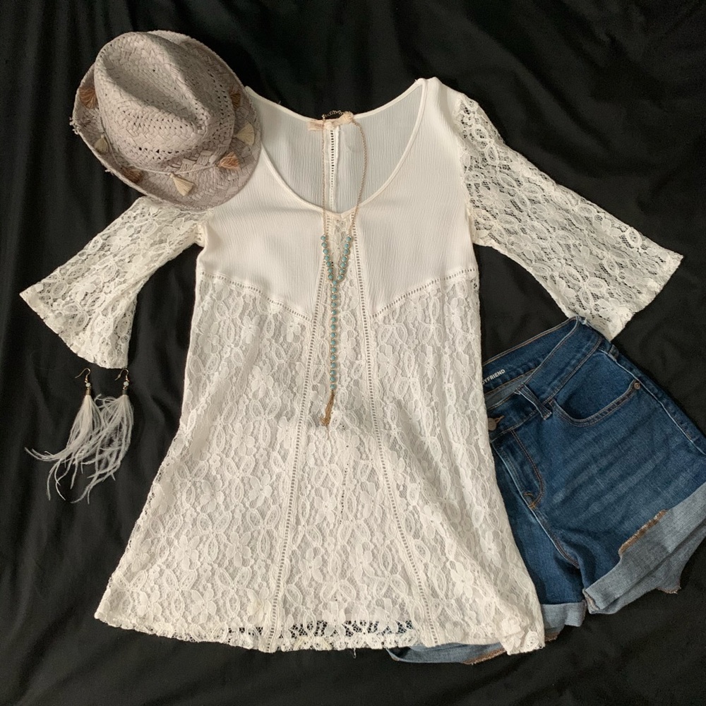 ☀️ALTARD STATE Lace White Tunic! ☀️